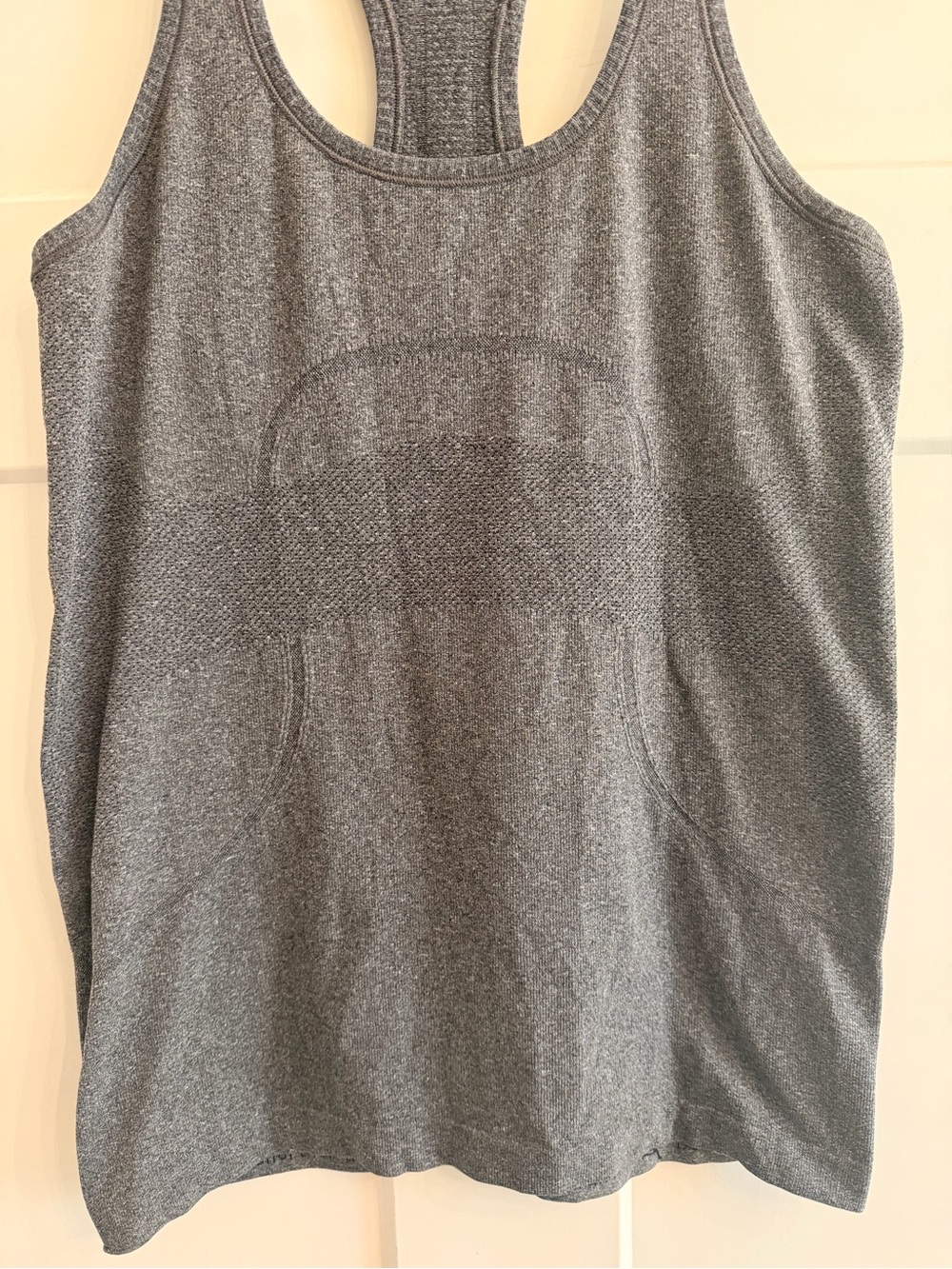 lululemon athletica Swiftly Tank Size 8, Dark Grey 🩶🩶🩶 - Picture 4 of 9